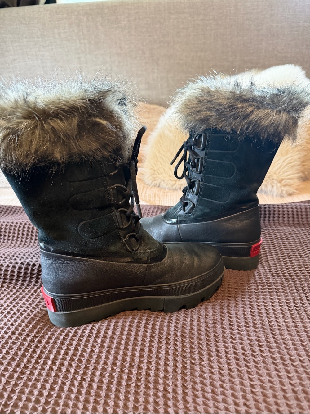 Sorel “Joan of Arc Next” Lace-Up Faux Fur Winter Waterproof Boots, Sz 8.5 - Picture 5 of 10
